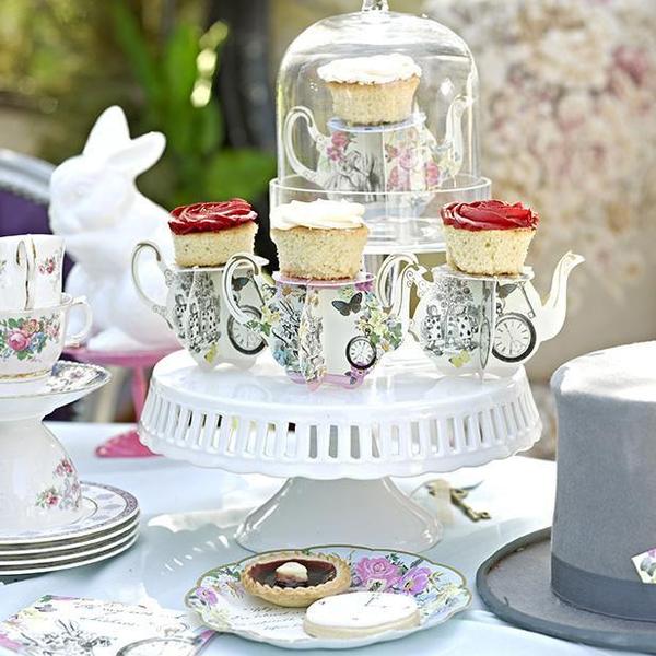 Alice in Wonderland Cupcake Stands x 6
