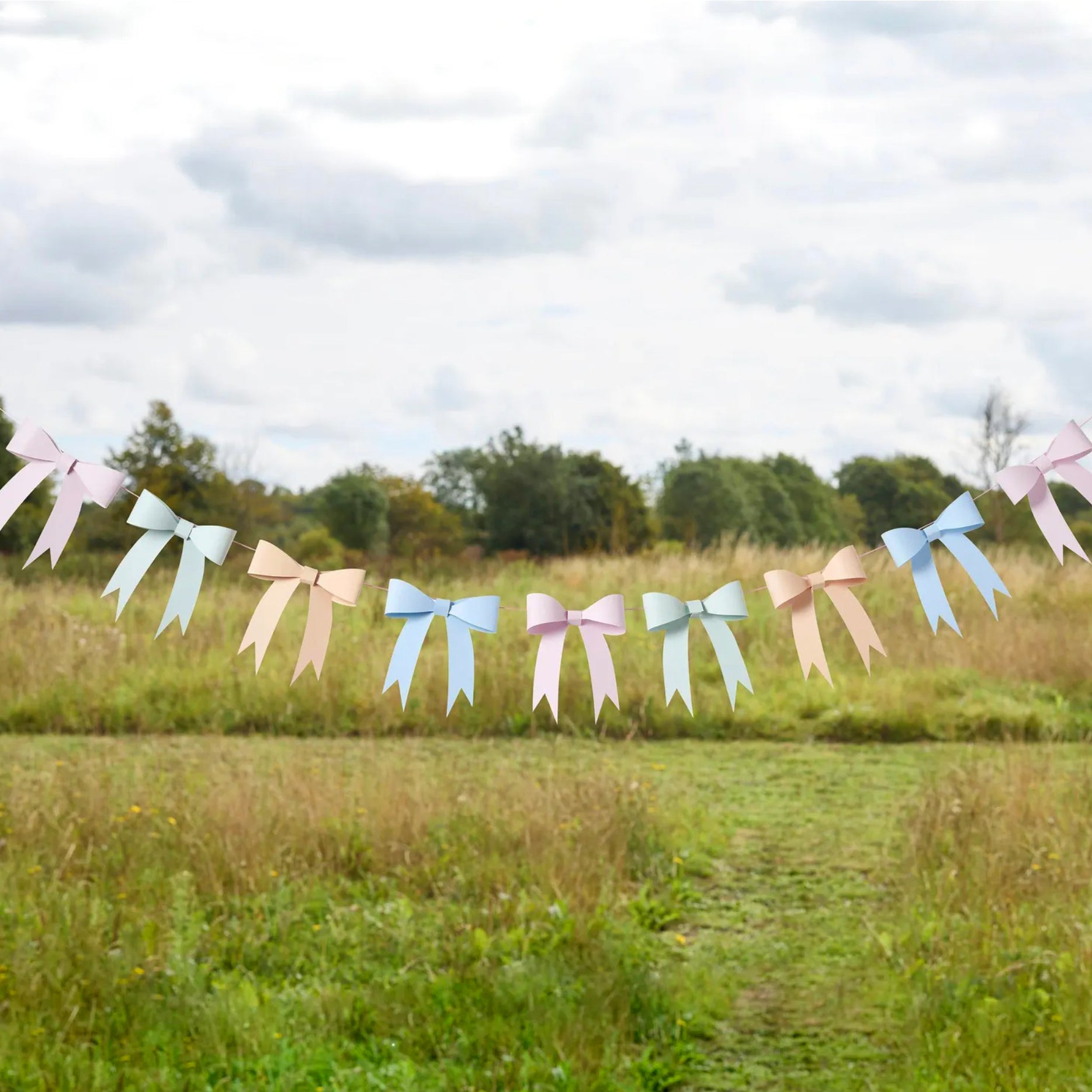 Pastel Bow Garland