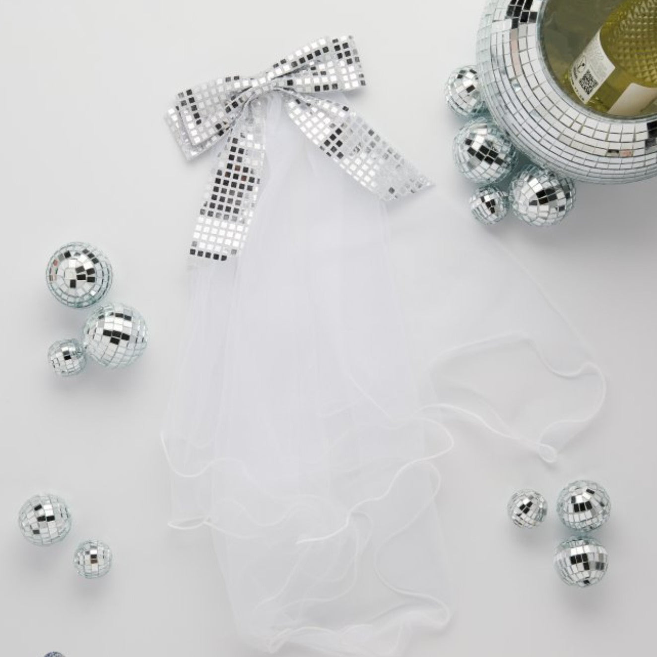 Disco Bow Bride To Be Veil