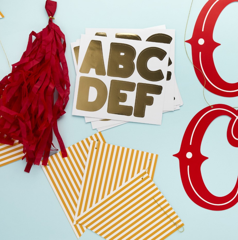 Customisable Circus Card Party Banner