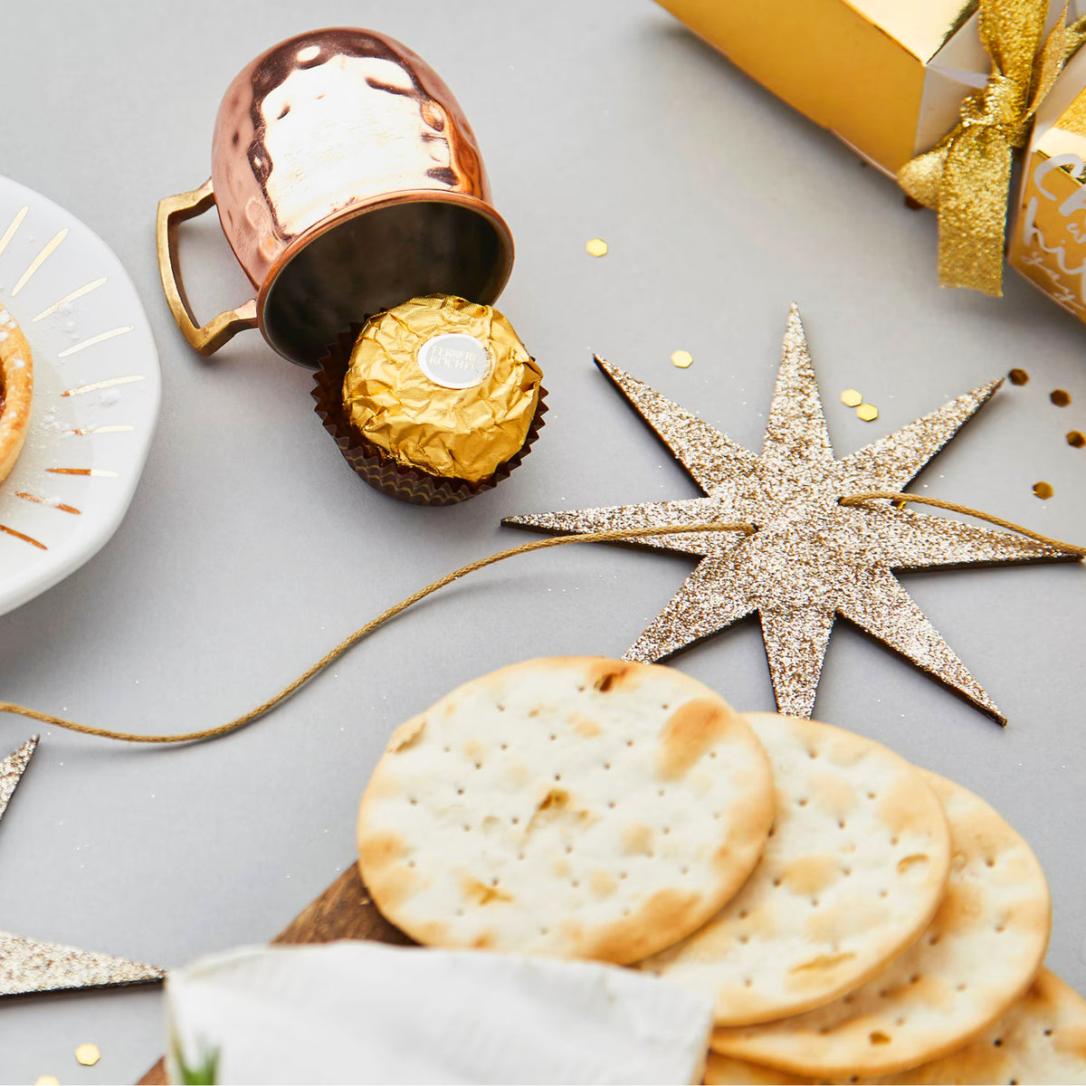 Gold Glitter Star Wooden Garland