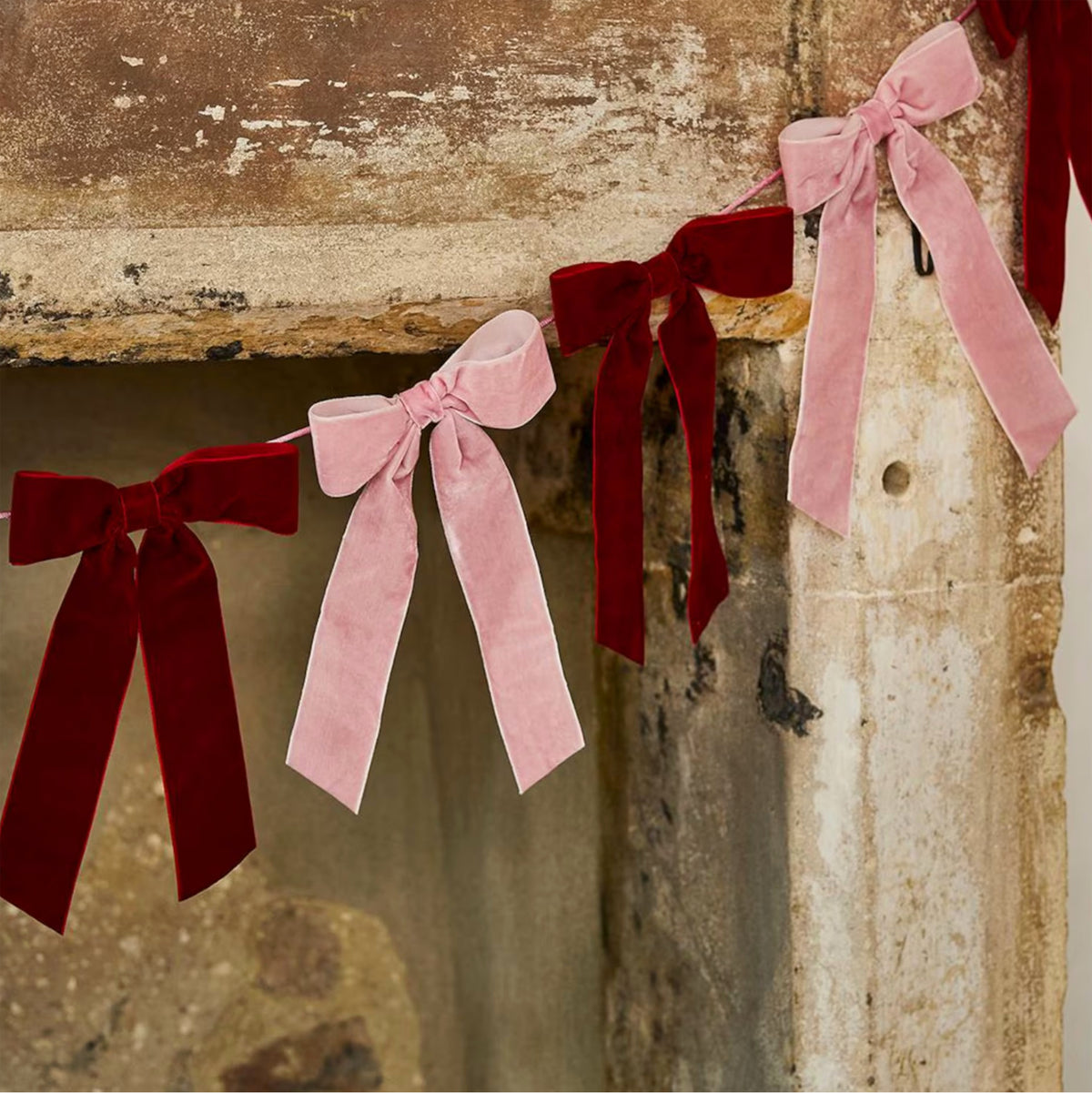 Pink & Red Velvet Bow Garland - 2 Metres