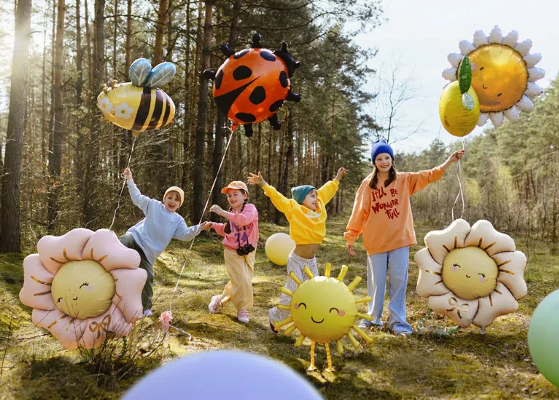 Walking Sun Foil Balloon