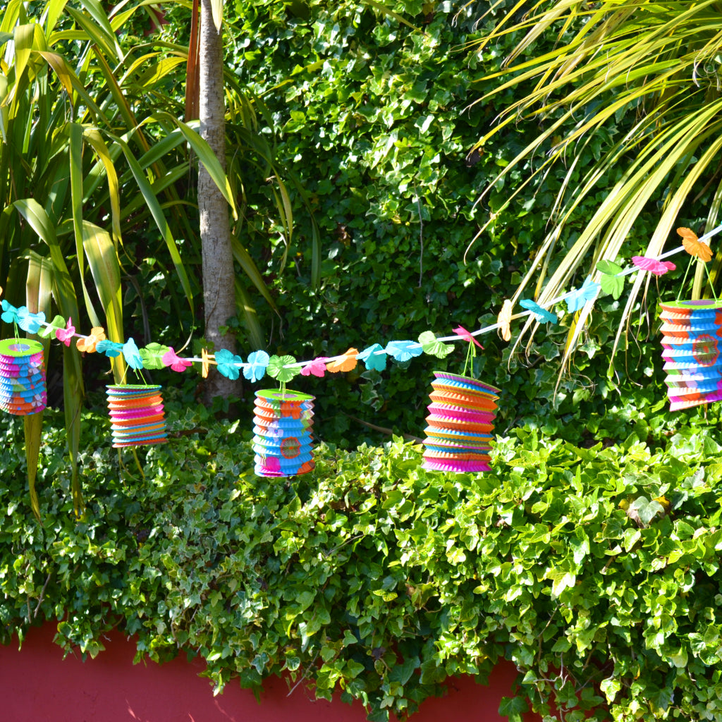 Tiki Lantern Garland With Flowers